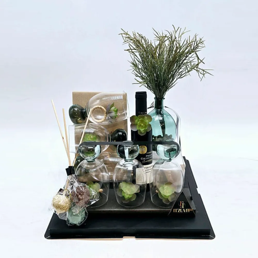 Elegant Glassware & Vase Set